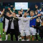 Saarbrucken FC berpose ketika lolos ke perempat final DFB Pokal