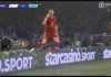 Stephan El Shaarawy melompat untuk merayakan gol kedua Roma kontra Inter pada laga yang usai 11 Februari 2024
