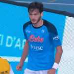 Napoli pertahankan Khvicha Kvaratskhelia