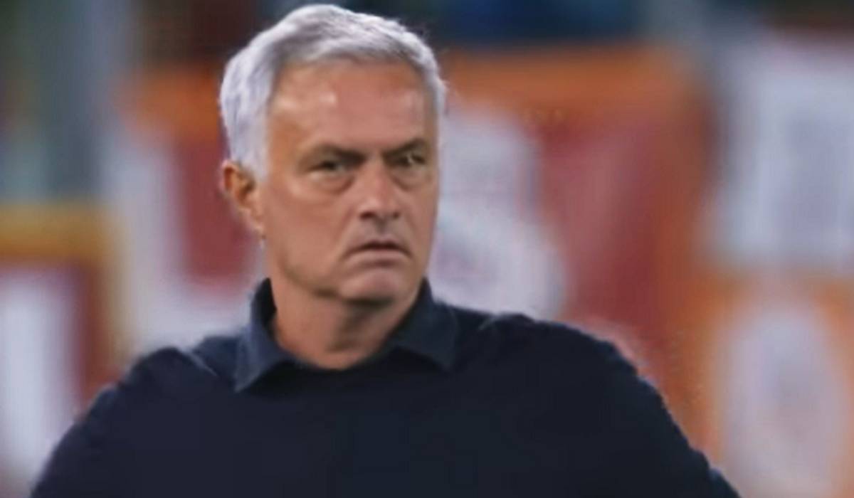 Jose Mourinho dikaitkan dengan West Ham