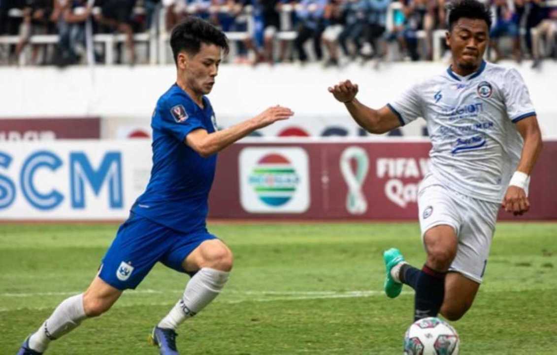 Taisei Marukawa di laga PSIS vs Dewa United