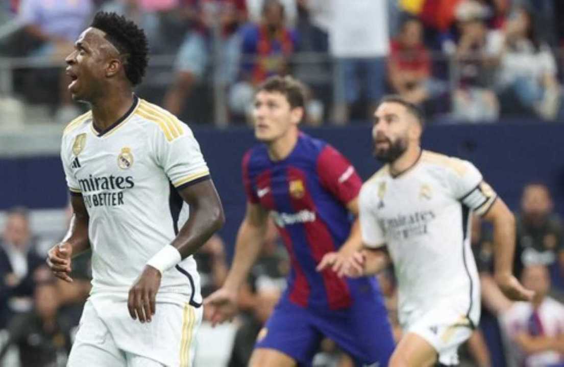 Vinicius dalam sebuah laga El Clasico