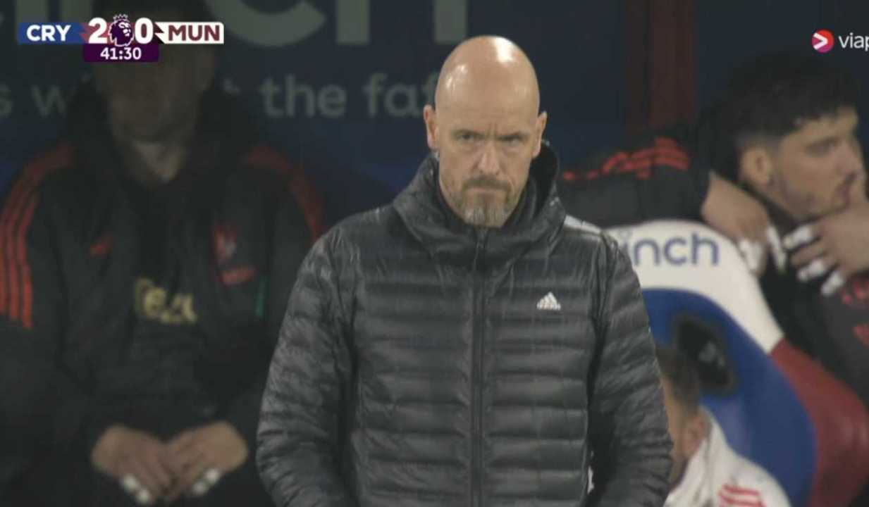 Erik ten Hag dalam kekalahan Manchester United tadi malam