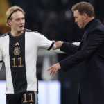 Julian Brandt dan Nagelsmann dalam sebuah laga Timnas Jerman