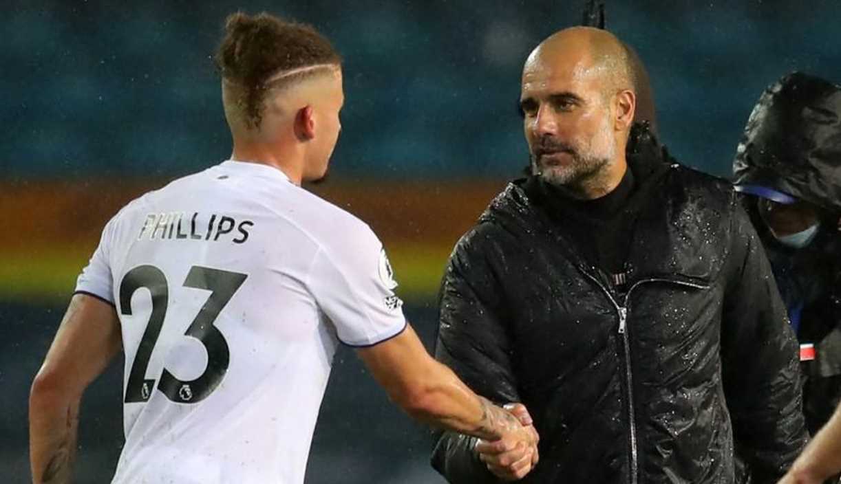 Kalvin Phillips bersama Pep Guardiola pelatih Manchester City