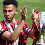 Lloyd Kelly pemain Bournemouth target transfer Liverpool
