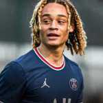 Xavi Simons Tampaknya Tak Jadi Pulang ke Barcelona