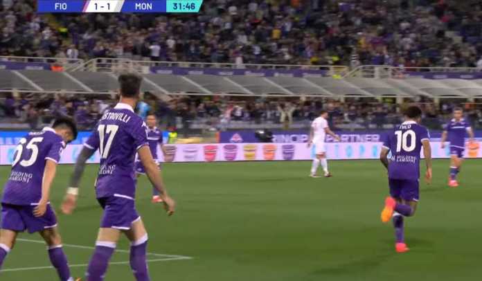 Fiorentina bisa jadi wakil kesembilan Italia di turnamen UEFA