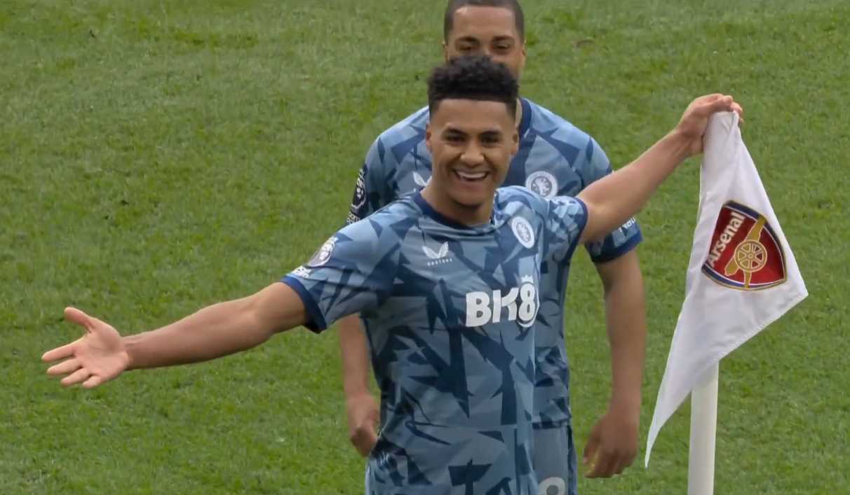 Tiga Alasan Mengapa Ollie Watkins Harus Terima Pinangan Manchester United