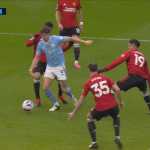 Rio Ferdinand Ragukan Peluang Manchester United di Pertandingan Final Piala FA