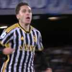 Federico Chiesa diminati Antonio Conte