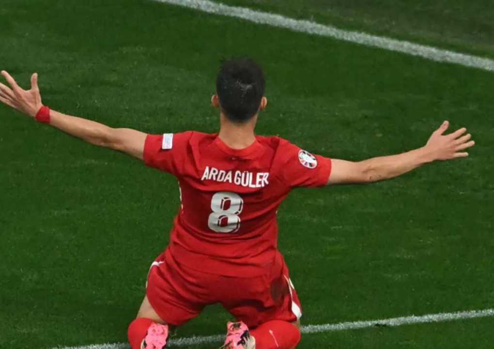 Arda Guler usai mencetak gol untuk Turki di Laga vs Georgia