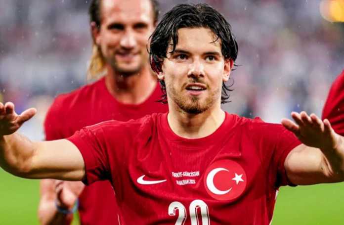 Ferdi Kadioglu Dibidik Borussia Dortmund Gantikan Ian Maatsen