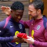 Gareth Southgate dan Kobbie Mainoo