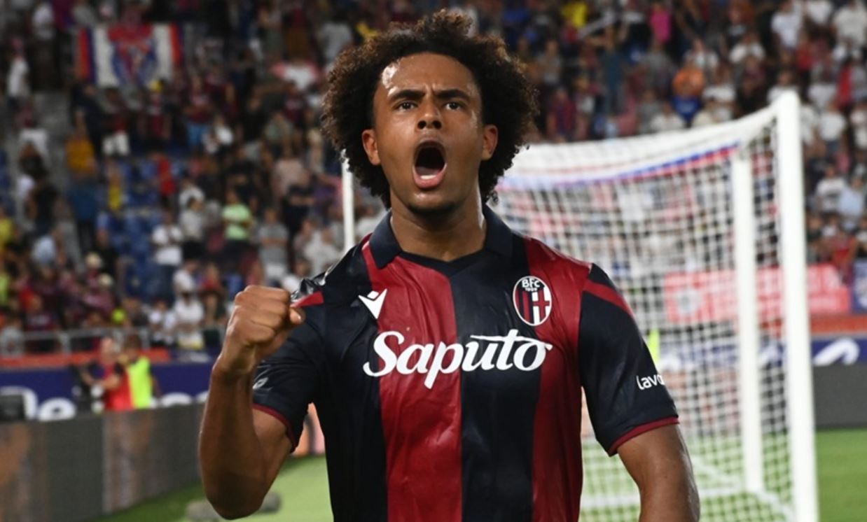 Joshua Zirkzee pemain Bologna