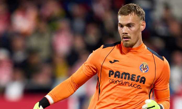 Filip Jorgensen target transfer Chelsea untuk posisi kiper