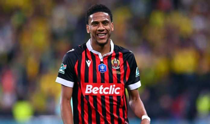 Jean-Clair Todibo pemain sepak bola OGC Nice incaran Juventus