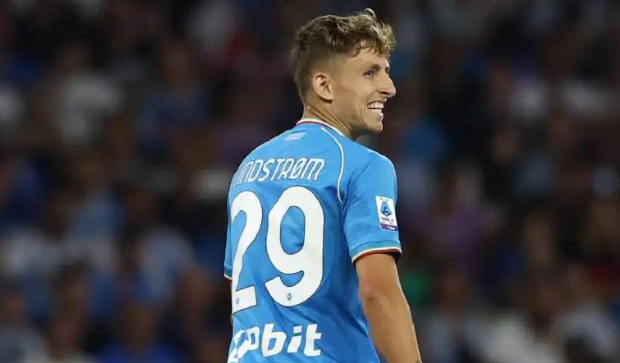 Jesper Lindstrom segera bergabung dengan Everton dari Napoli