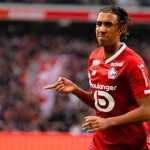 Leny Yoro tolak bergabung dengan Manchester United