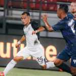 Riko Simanjuntak dalam aksinya di laga Madura United vs Persija di Piala Presiden