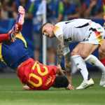 Toni Kroos Sesaat Setelah Lakukan Tekel Terhadap Pedri