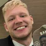 Aaron Ramsdale Menuju Pintu Keluar Arsenal