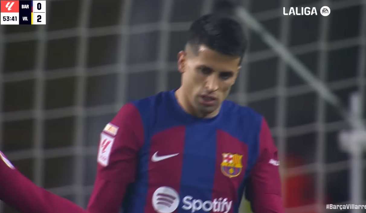 Barcelona Percepat Pembicaraan Peminjaman Joao Cancelo