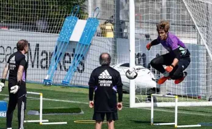 Fran Gonzalez dalam latihan pramusim bersama tim utama Real Madrid