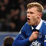 Jarrad Branthwaite diperebutkan Manchester United dan Liverpool