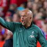 Pelatih Arne Slot di sebuah pertandingan Liverpool
