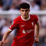 Barcelona Ajukan Tawaran Pinjaman untuk Bintang Liverpool Yang Sering Cedera Stefan Bajcetic pemain Liverpool