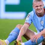 Striker Manchester City Erling Haaland cedera di laga pra musim