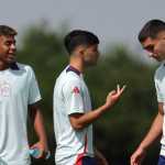 Tiga bintang Barcelona kembali latihan lebih awal