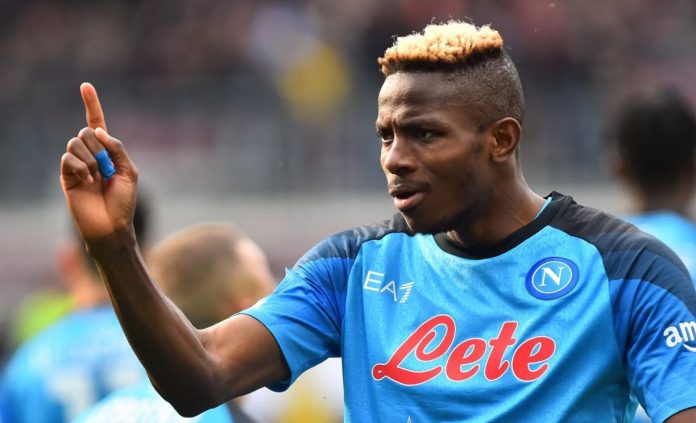 Victor Osimhen pemain Napoli batal gabung Chelsea