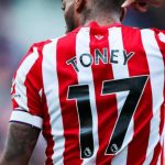 van Toney Masih Mungkin Pindah ke Manchester United