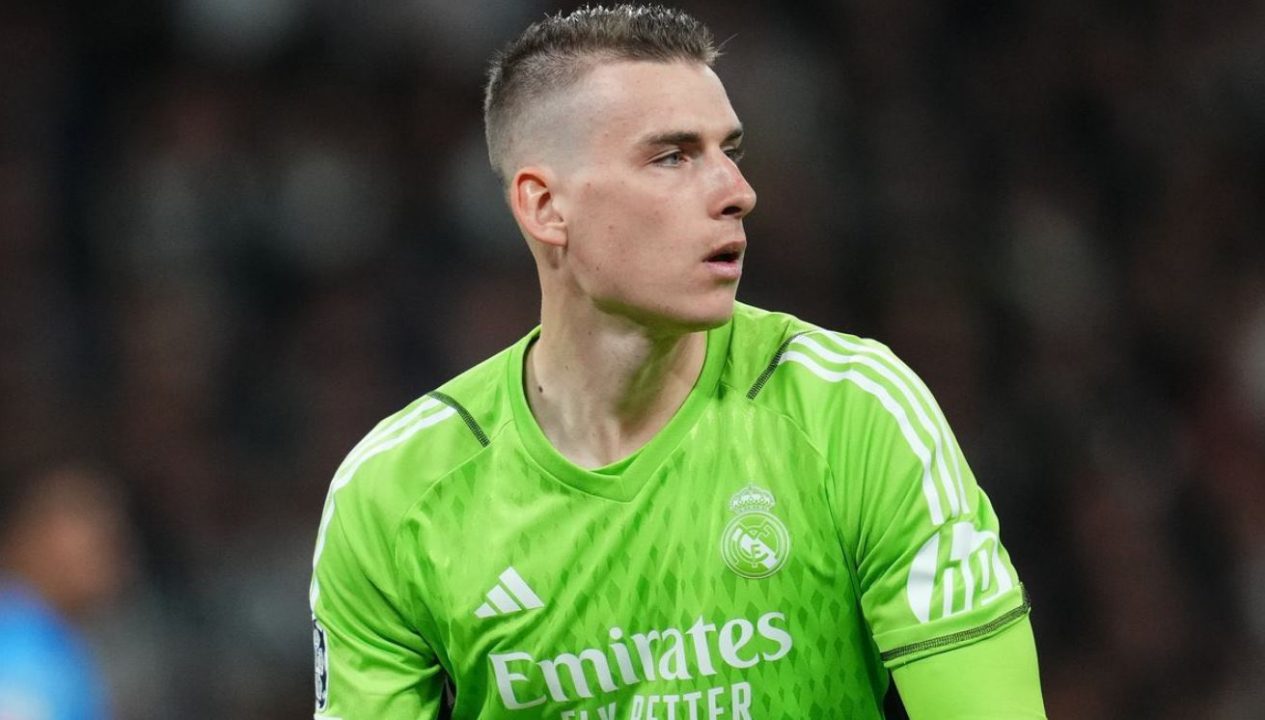 Andriy Lunin kiper Real Madrid perpanjang kontraknya