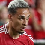 Antony tetap bertahan di Manchester United