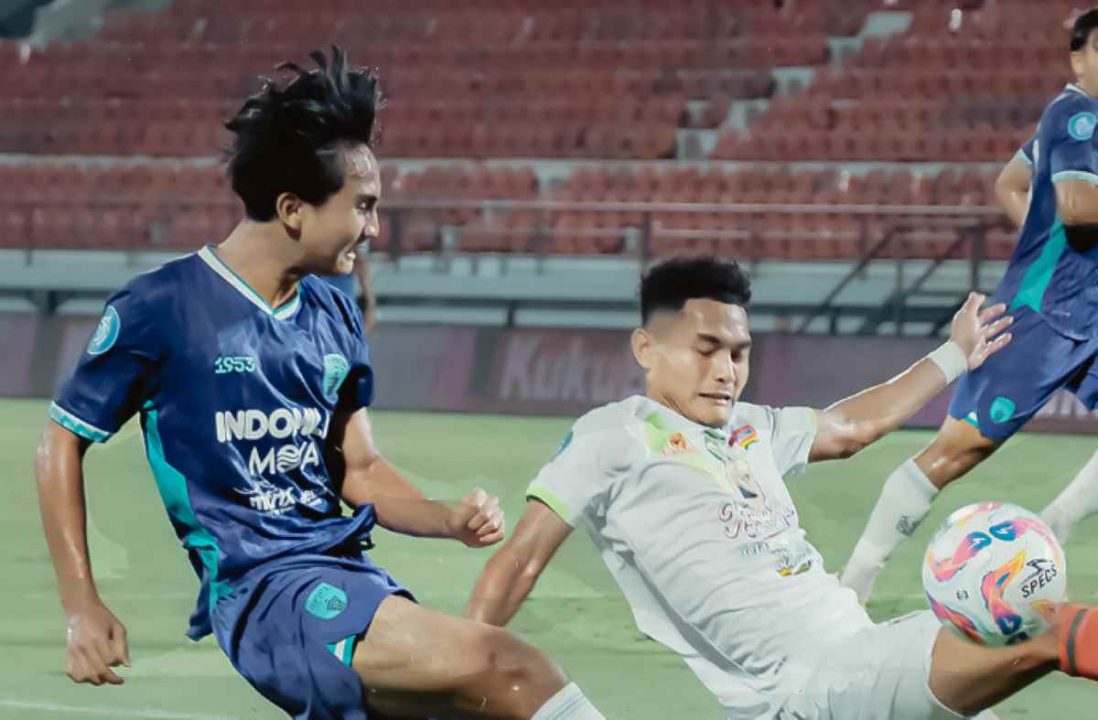 Duel Persita vs Persebaya