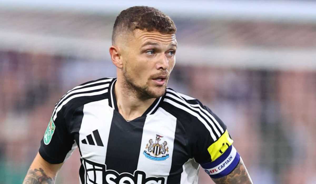 Kieran Trippier dalam pertandingan Piala Liga untuk Newcastle