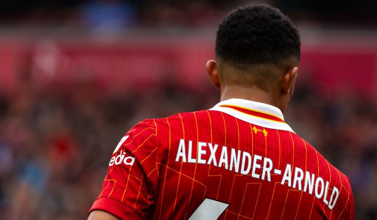 Masa depan Trent Alexander-Arnold dipertanyakan