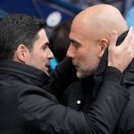 Mikel Arteta menyapa Pep Guardiola