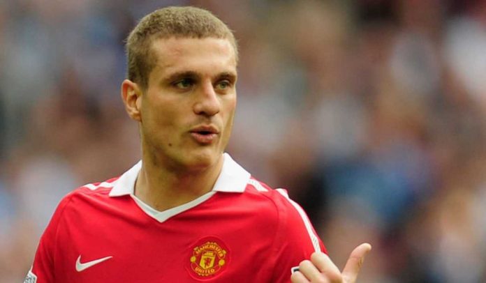 Nemanja Vidic dalam sebuah pertandingan Manchester United