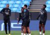 Para pemain Real Madrid dalam sesi latihan jelang kontra Real Sociedad