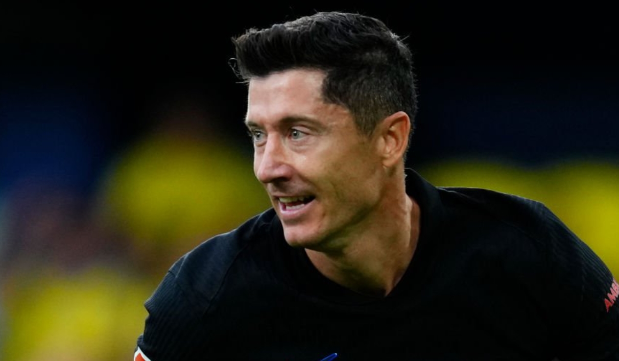 Robert Lewandowski usai cetak gol Barcelona