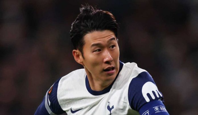 Son Heung-Min absen melawan Manchester United