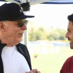 Stan Kroenke bersama Mikel Arteta