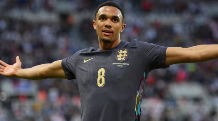 Trent Alexander-Arnold pemain Liverpool