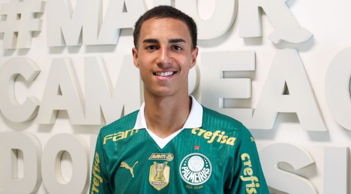 Vitor Reis vek asal Palmeiras yang jadi rebutan transfer Liverpool, Arsenal, Barcelona dan Real Madrid