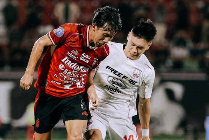 Dua pemain asal Jepang bertarung di laga Bali United vs Persis Solo di pekan ke-9 Liga 1