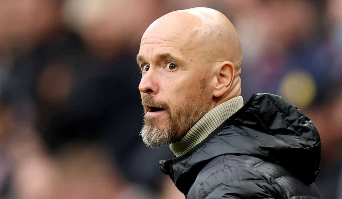 Erik ten Hag di laga kontra Aston Villa